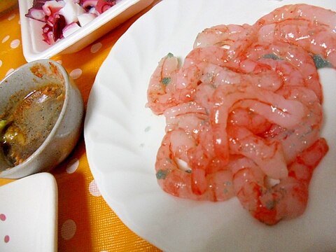 たまごミソ醤油で甘エビの刺身